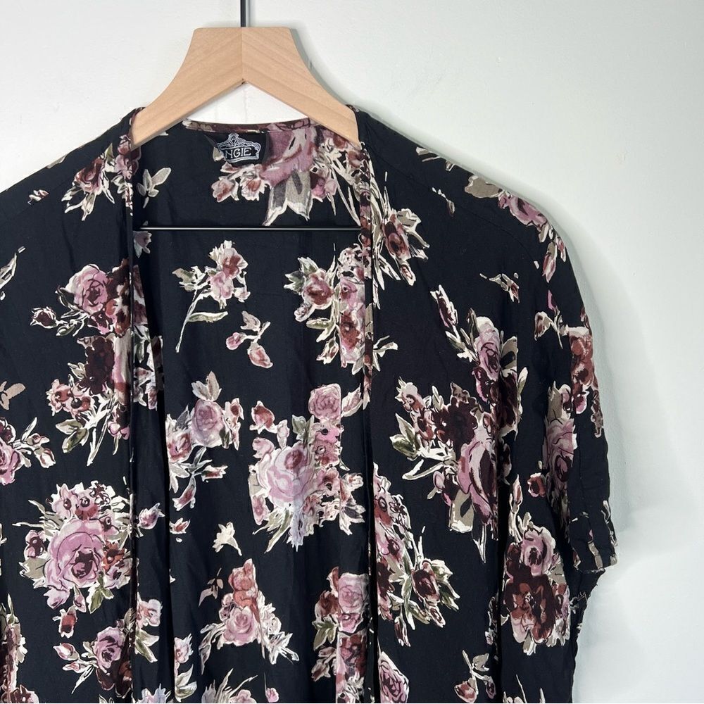 Angie | Black with Floral Print Bohemian Gypsy Kimono | whimsigoth witchy